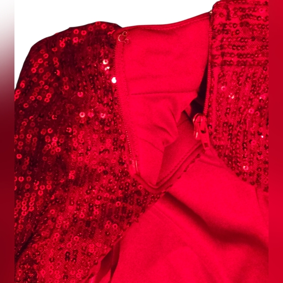NWT~Stunning LaFemme Fashion Red Sequin Backless Formal Dress - Picture 11 of 16
